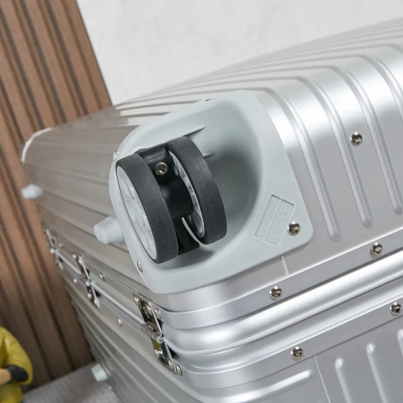 Rimowa Suitcase-1 - Image 7
