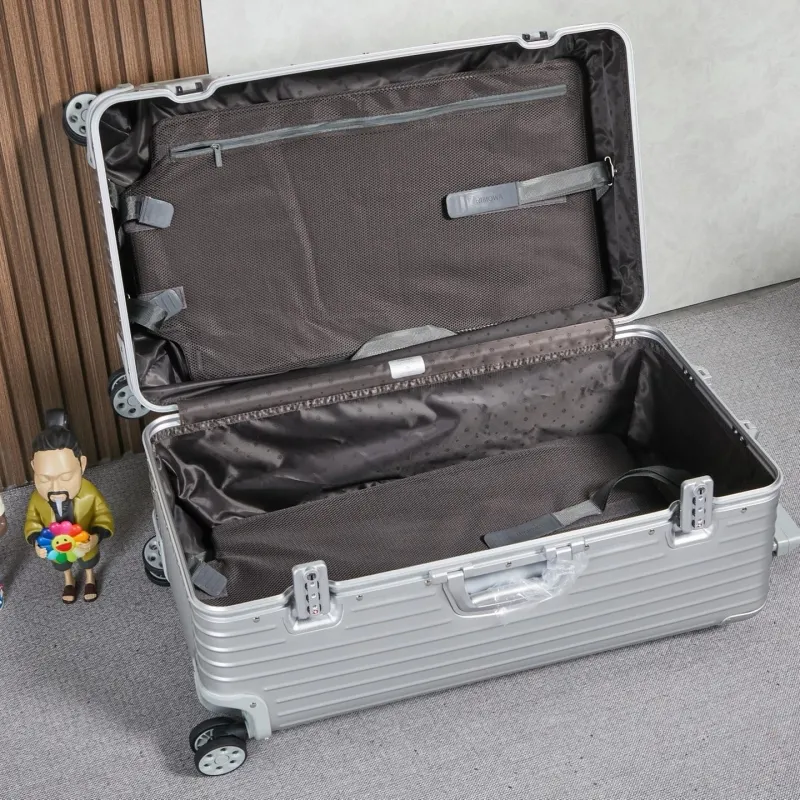 Rimowa Suitcase-1 - Image 9