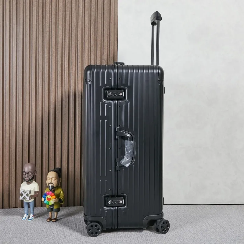 Alternative view of Rimowa Suitcase-2