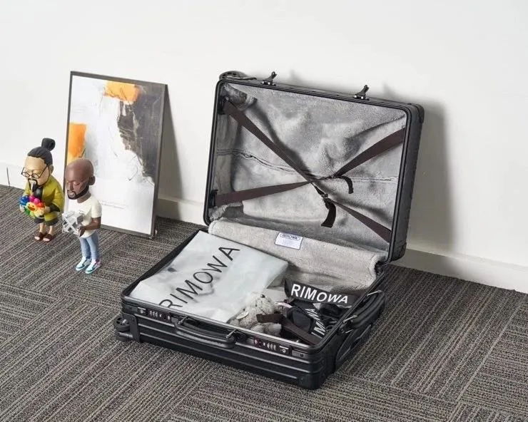 Rimowa Suitcase-6 - Image 5