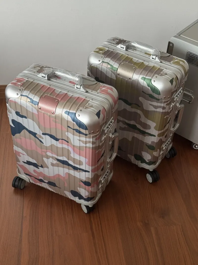 Rimowa Suitcase-15