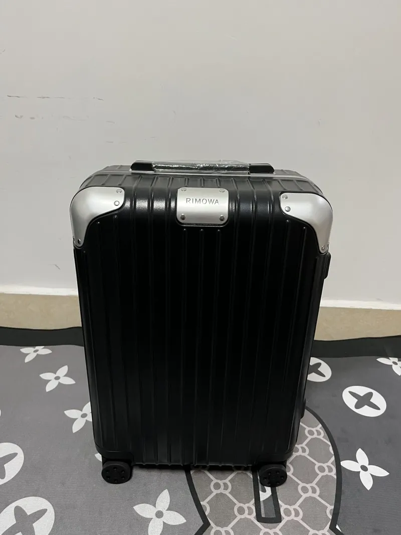 Rimowa Suitcase-16