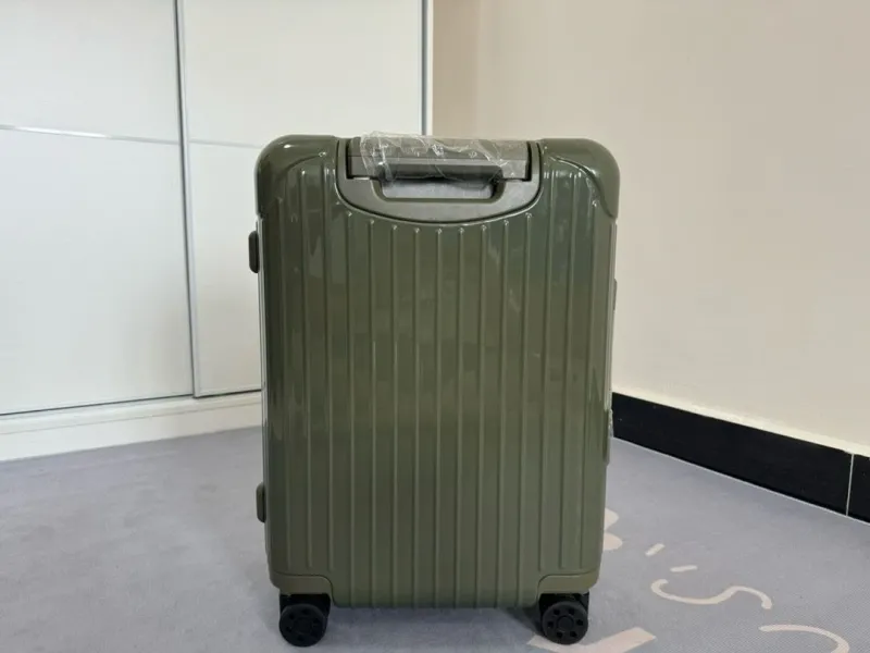 Alternative view of Rimowa Suitcase-19