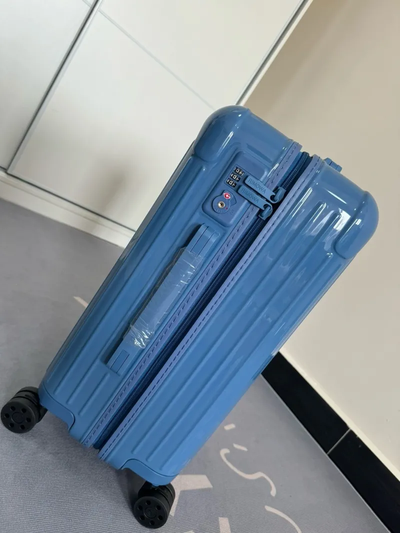 Rimowa Suitcase-22 - Image 3