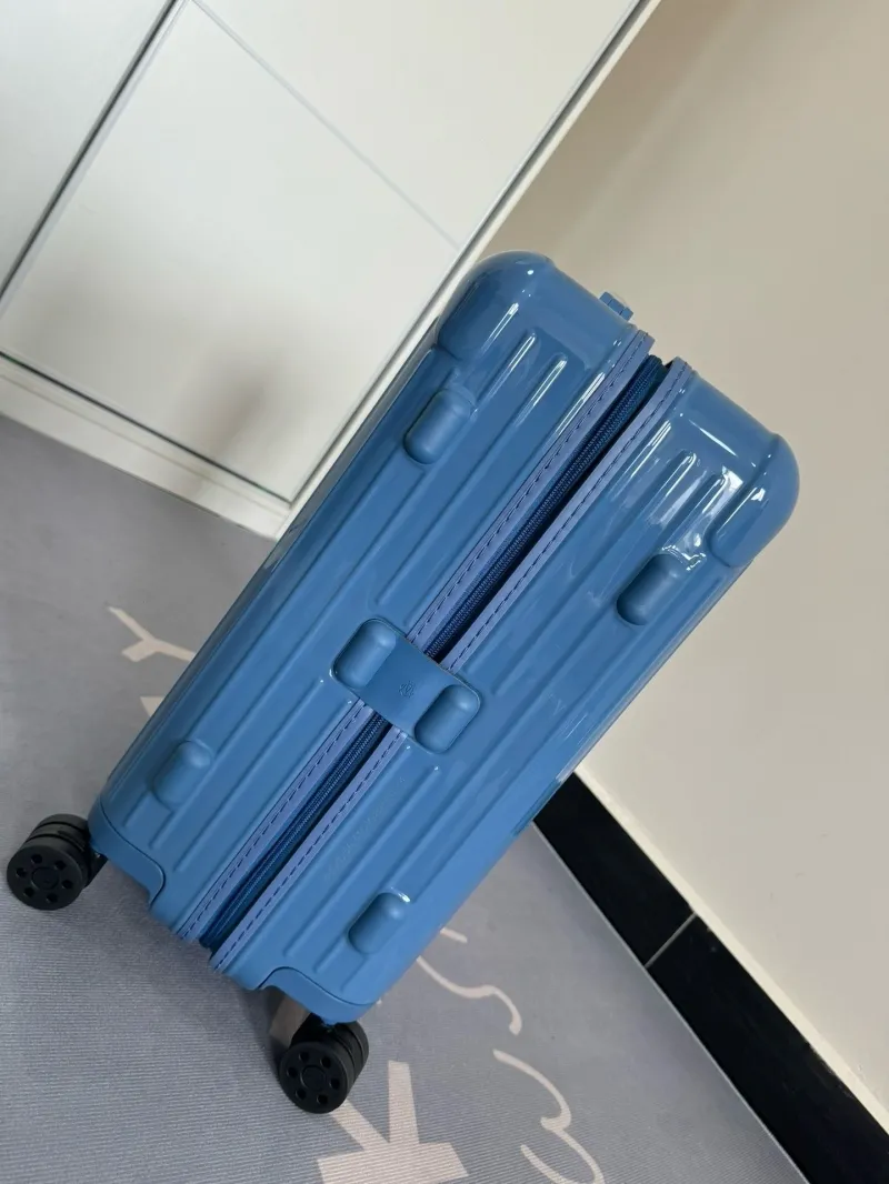 Rimowa Suitcase-22 - Image 4