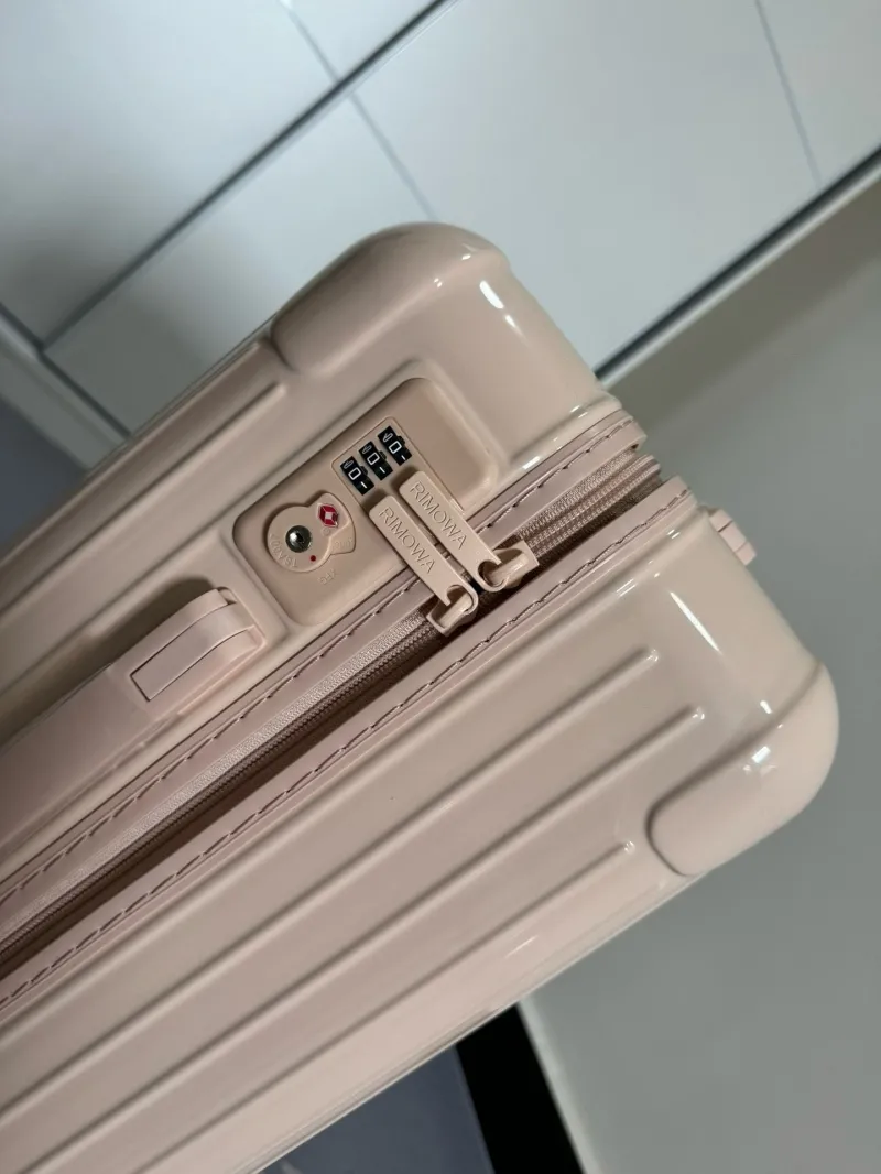Rimowa Suitcase-26 - Image 6