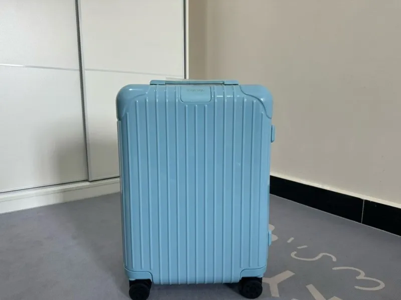 Rimowa Suitcase-27