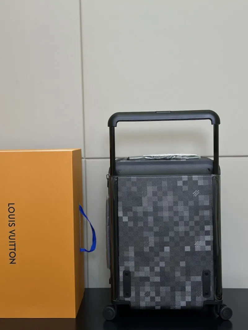 Alternative view of LV Suitcase-5