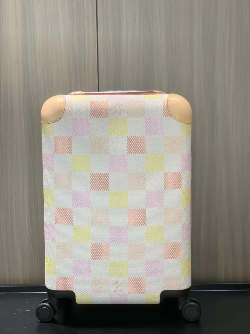 LV Suitcase-18