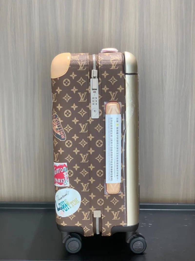 Alternative view of LV Suitcase-19