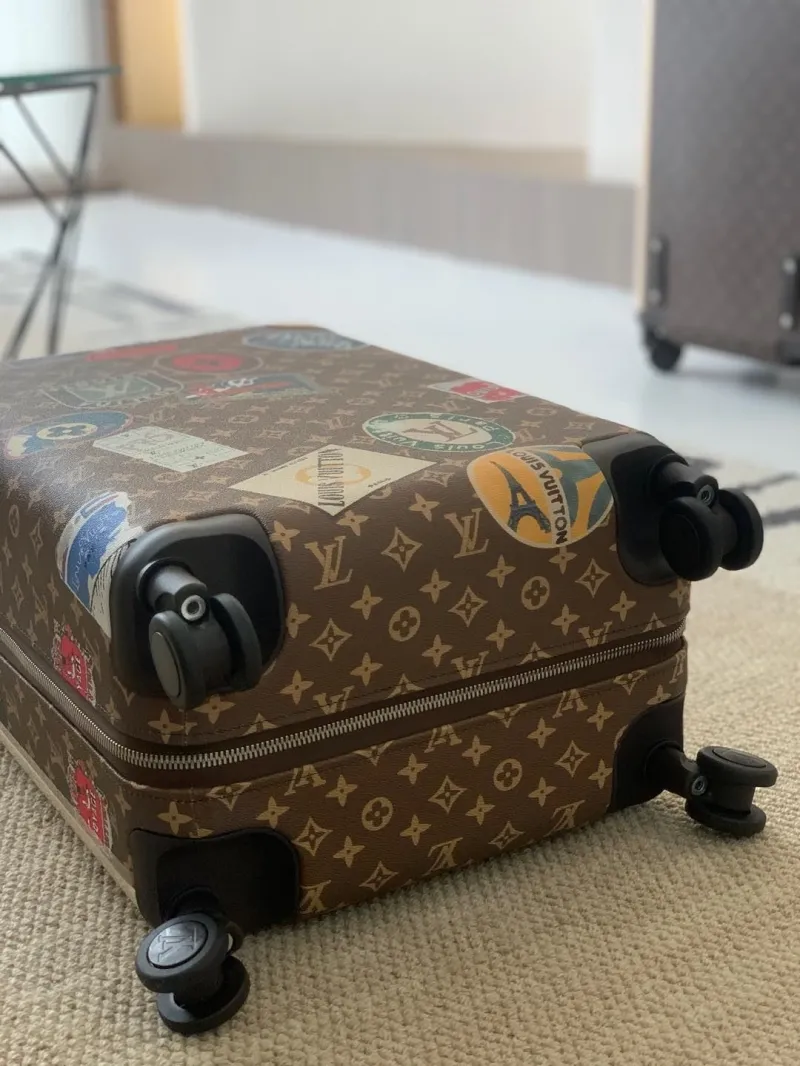 LV Suitcase-19 - Image 9