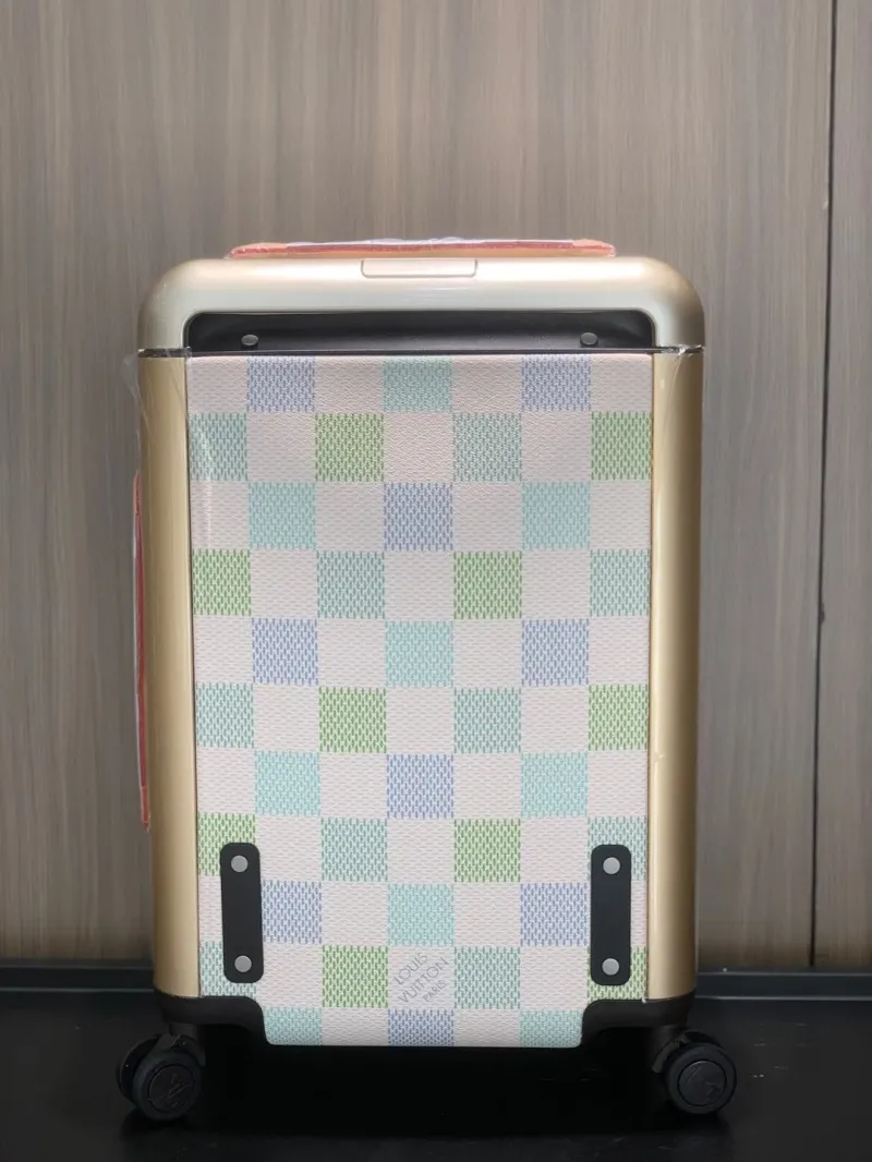 Alternative view of LV Suitcase-20