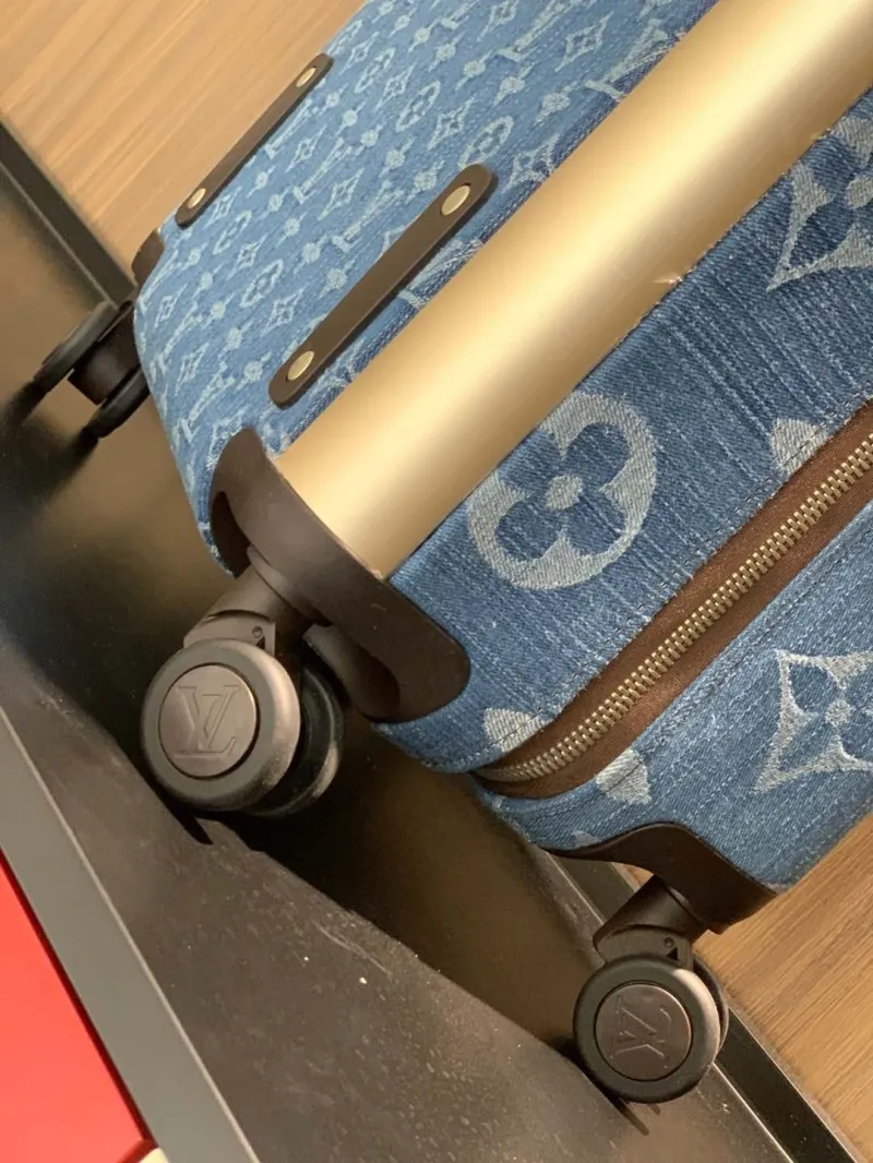 LV Suitcase-22 - Image 4