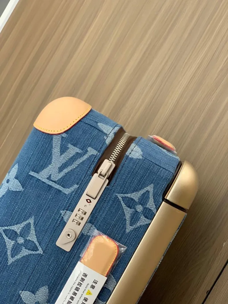 LV Suitcase-22 - Image 5