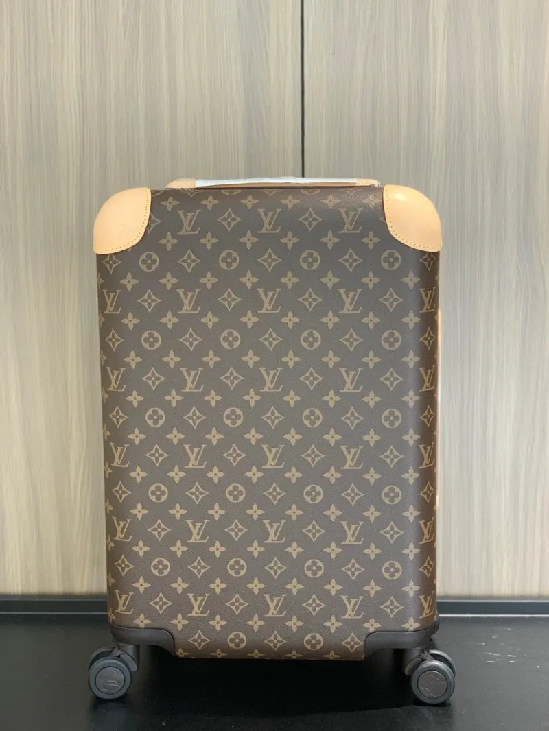 LV Suitcase-26