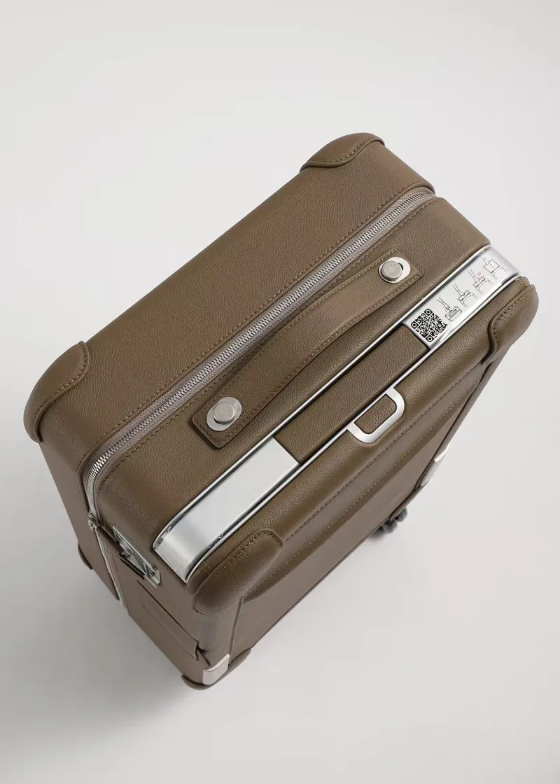 HERMES Suitcase-5 - Image 6