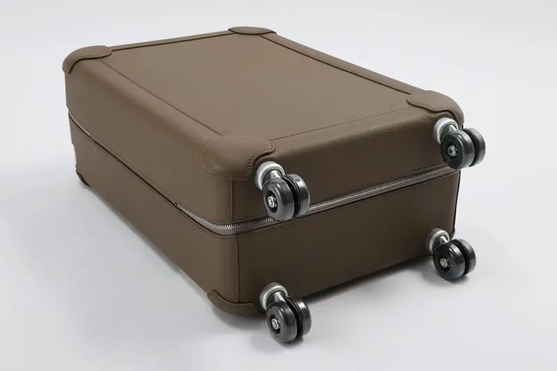 HERMES Suitcase-5 - Image 7