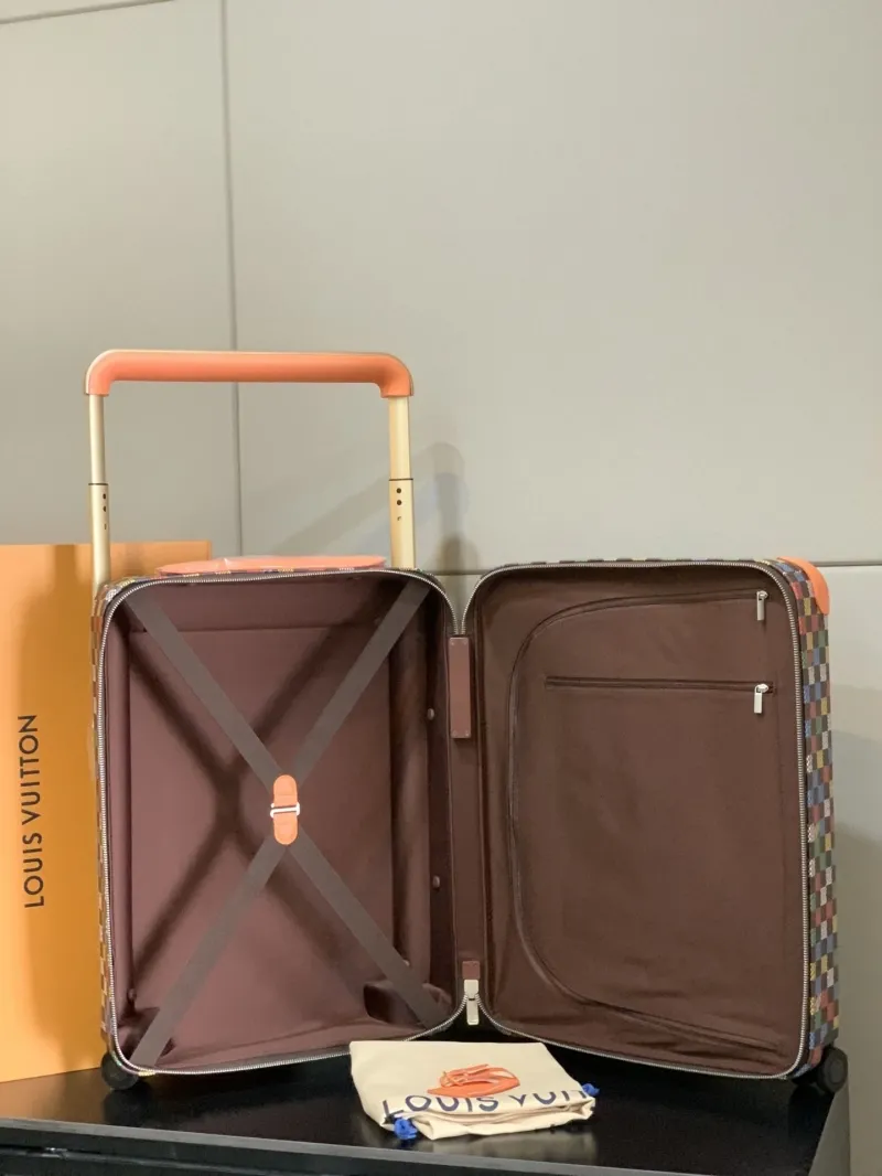 LV Suitcase-62 - Image 7