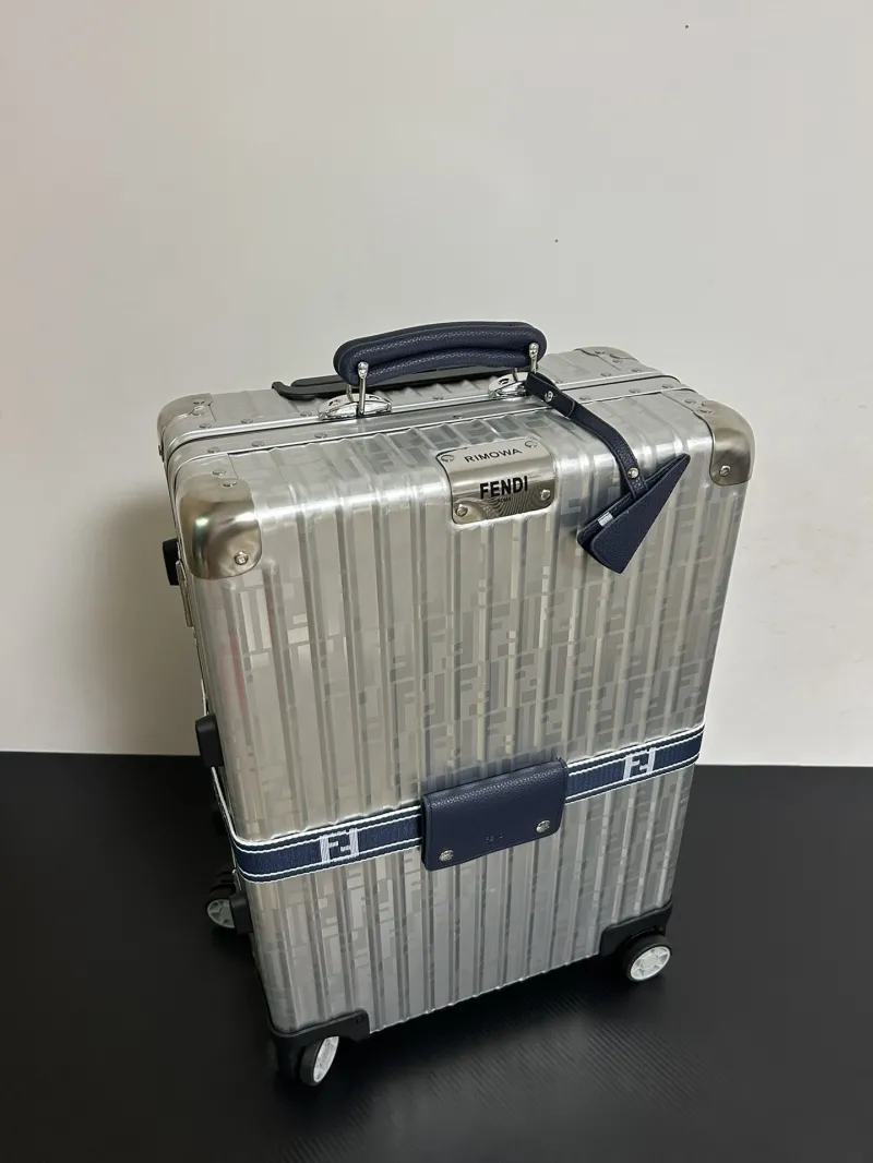 Alternative view of Rimowa Suitcase-38