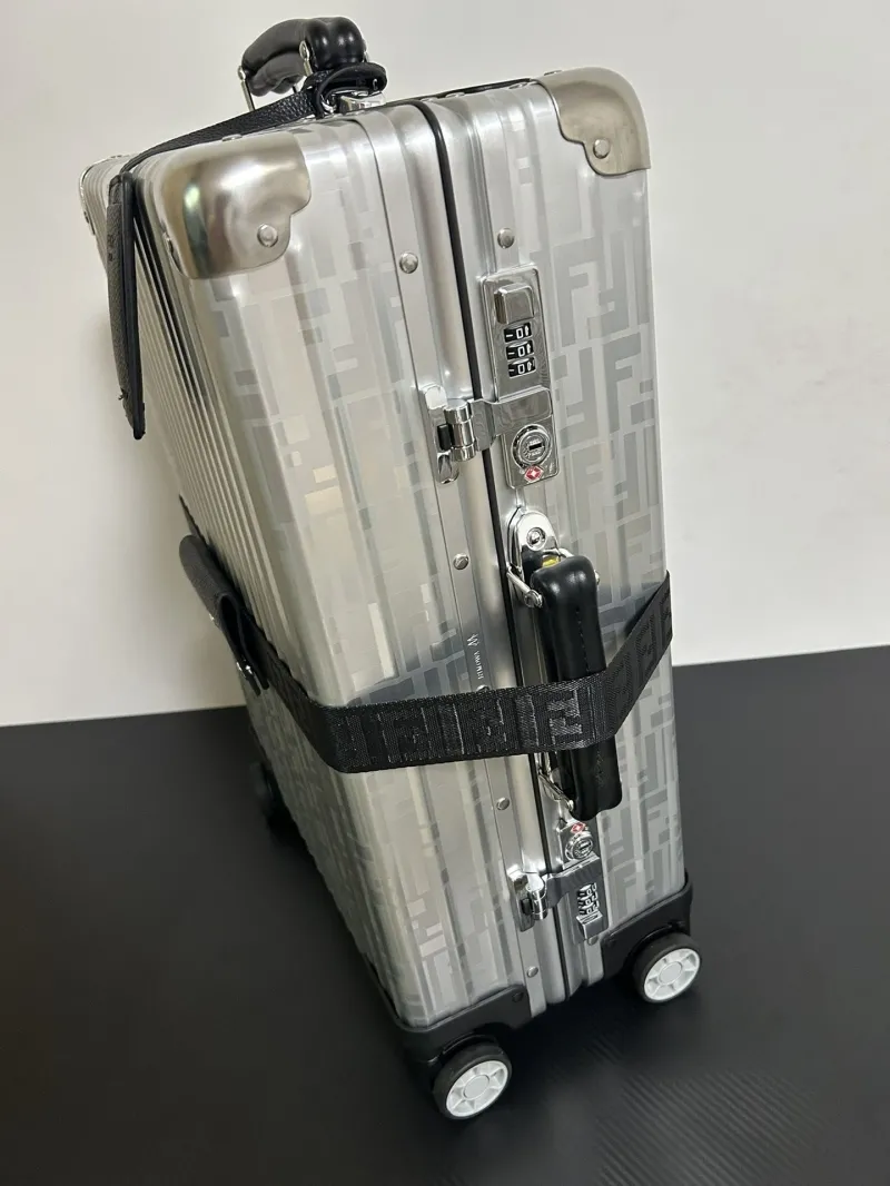 Rimowa Suitcase-40 - Image 4