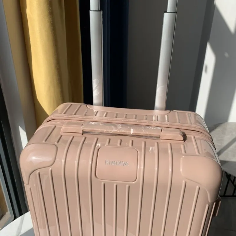 Rimowa Suitcase-50 - Image 3