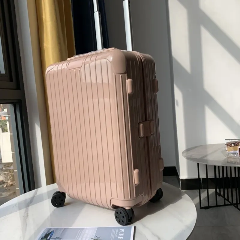 Rimowa Suitcase-50 - Image 4