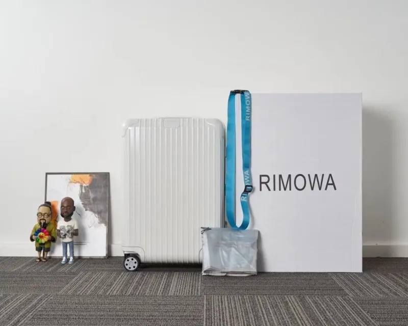 Alternative view of Rimowa Suitcase-54