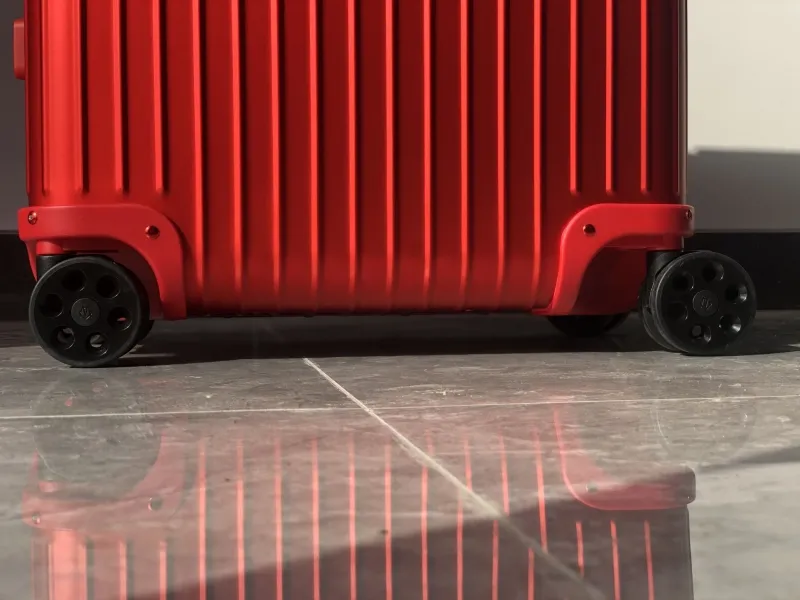 Alternative view of Rimowa Suitcase-61