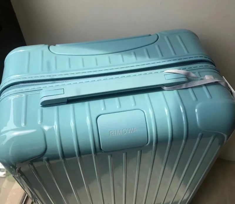 Rimowa Suitcase-71 - Image 5