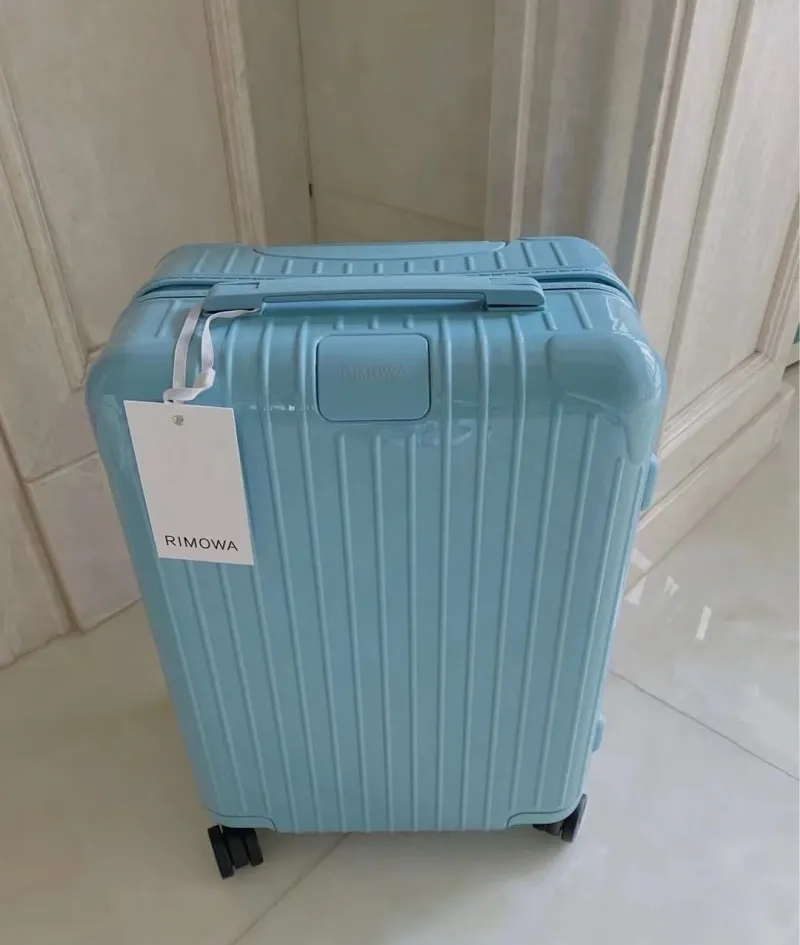 Rimowa Suitcase-71 - Image 6