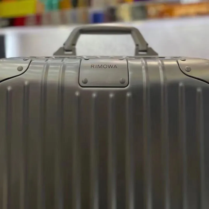 Rimowa Suitcase-76 - Image 5