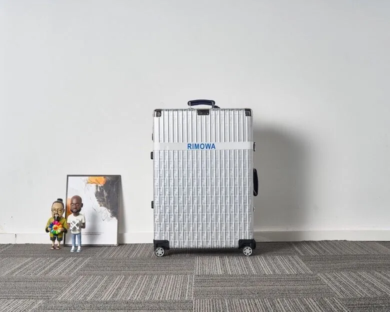 Rimowa Suitcase-79 - Image 7