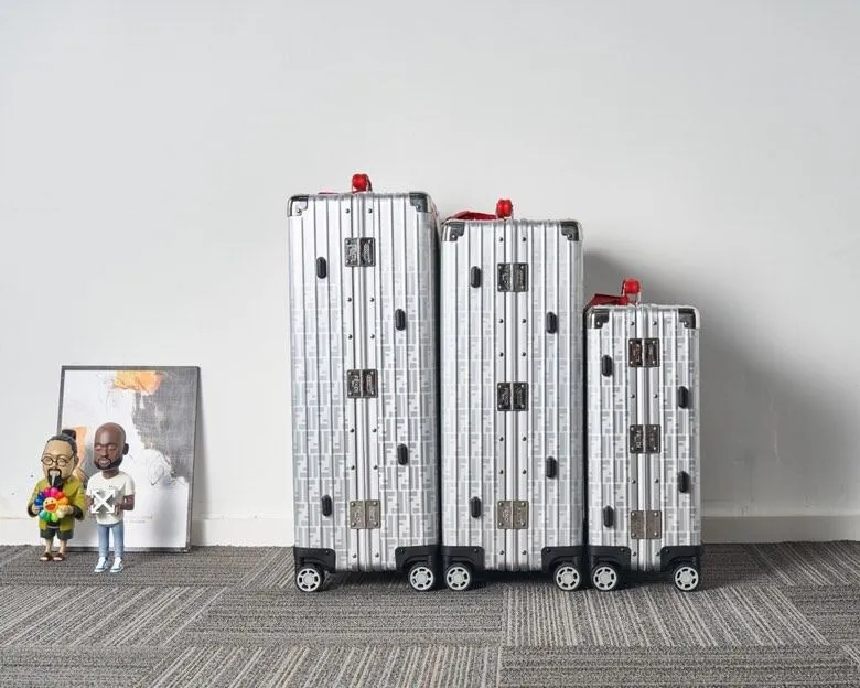 Alternative view of Rimowa Suitcase-81