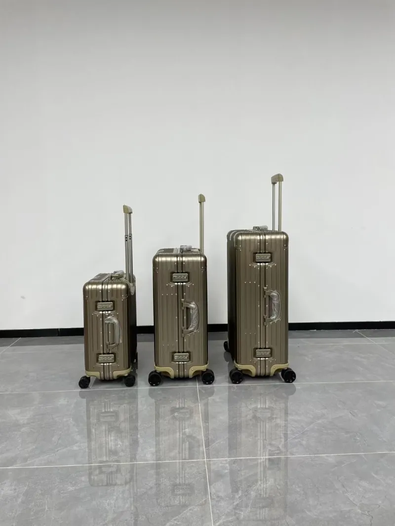 Rimowa Suitcase-82 - Image 4