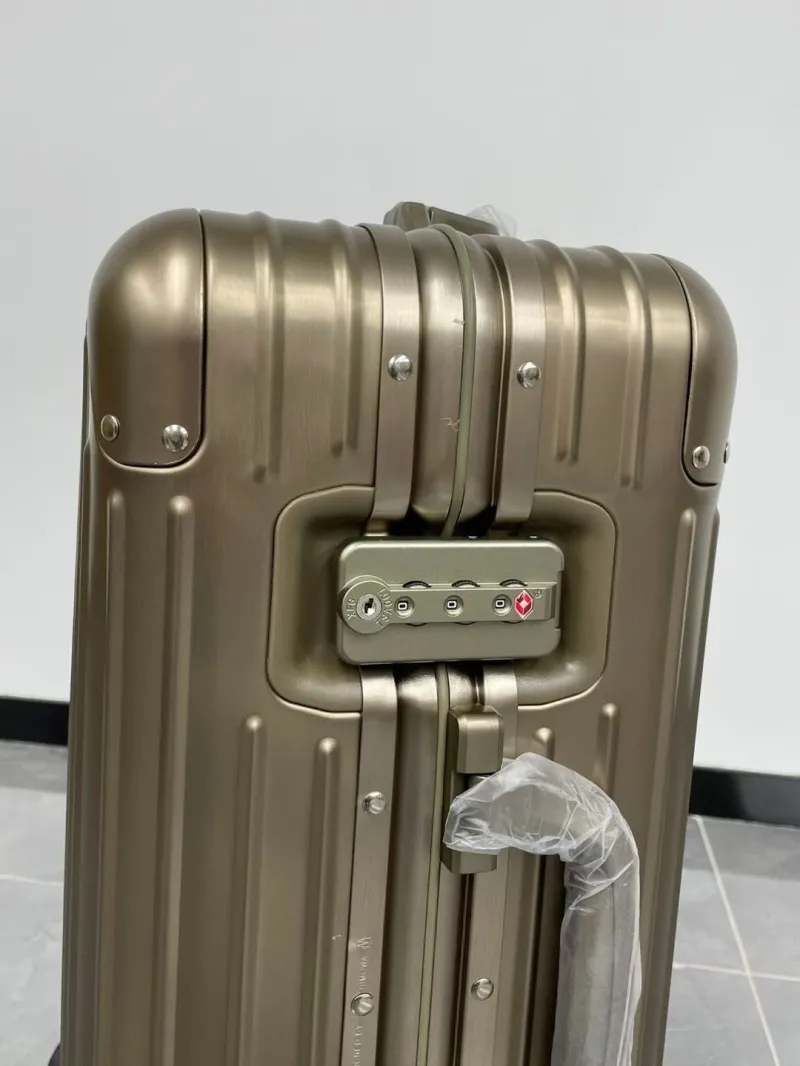 Rimowa Suitcase-82 - Image 5