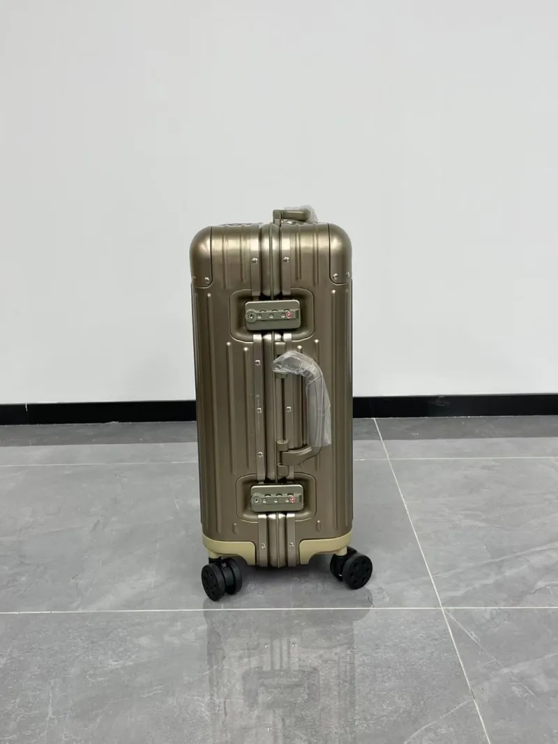 Rimowa Suitcase-82 - Image 6