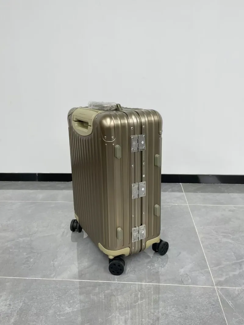 Rimowa Suitcase-82 - Image 7
