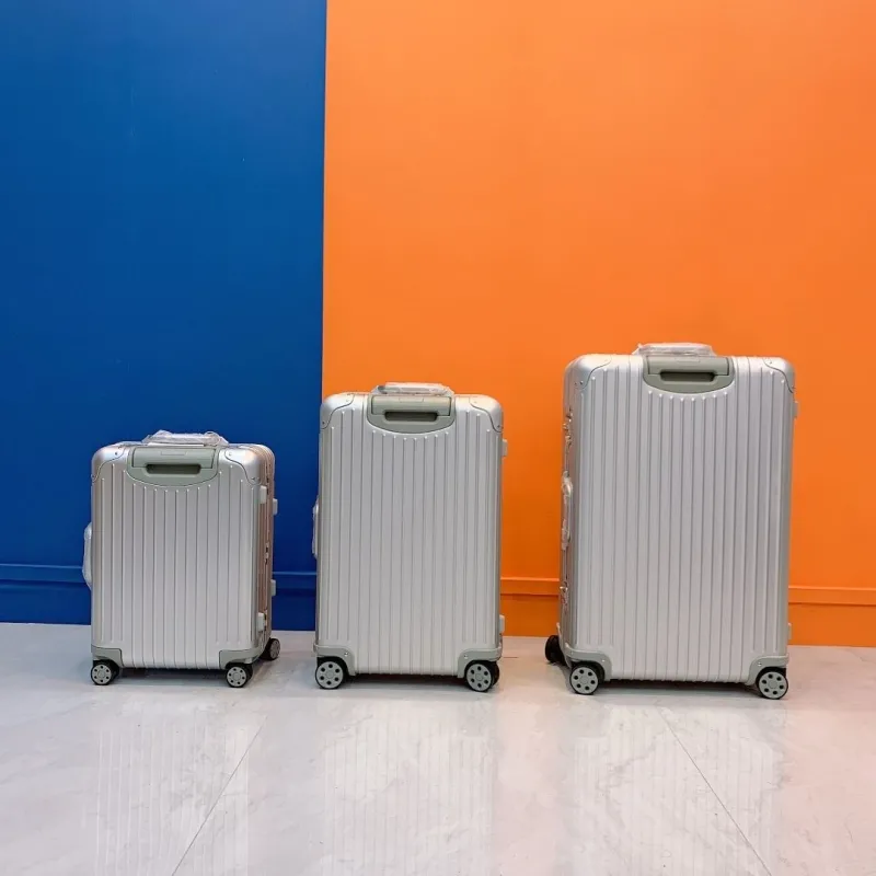 Rimowa Suitcase-88 - Image 3