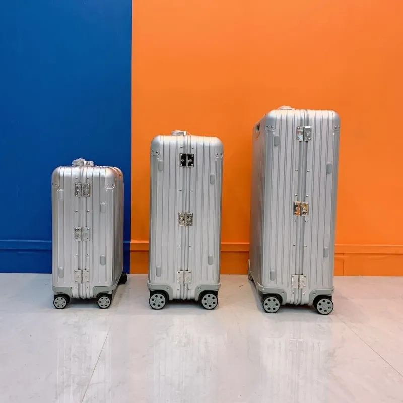 Rimowa Suitcase-88 - Image 5