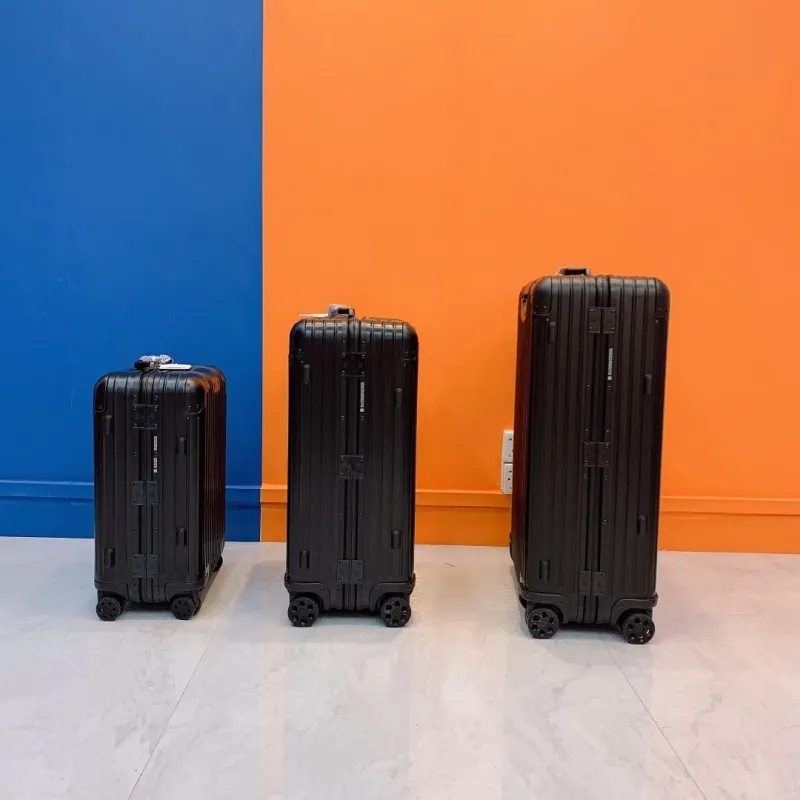 Rimowa Suitcase-89 - Image 7