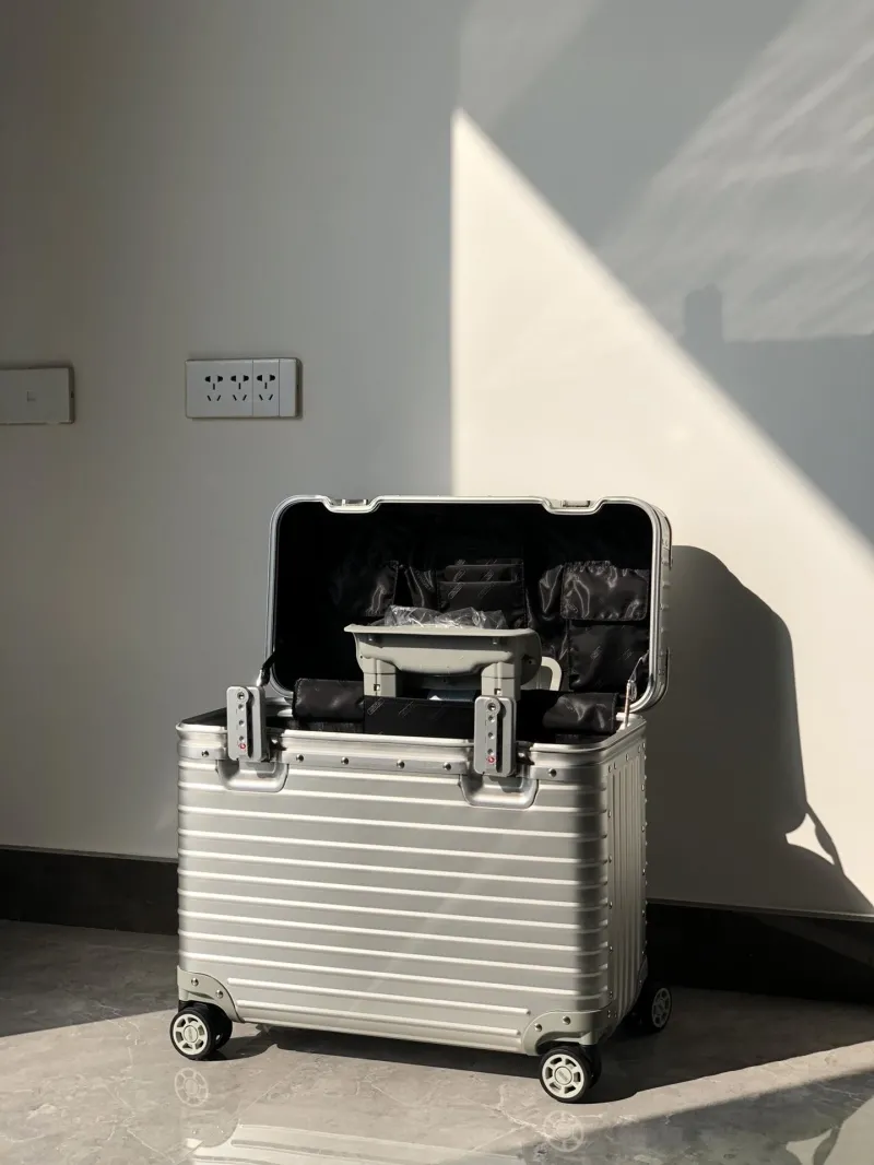 Rimowa Suitcase-93 - Image 6