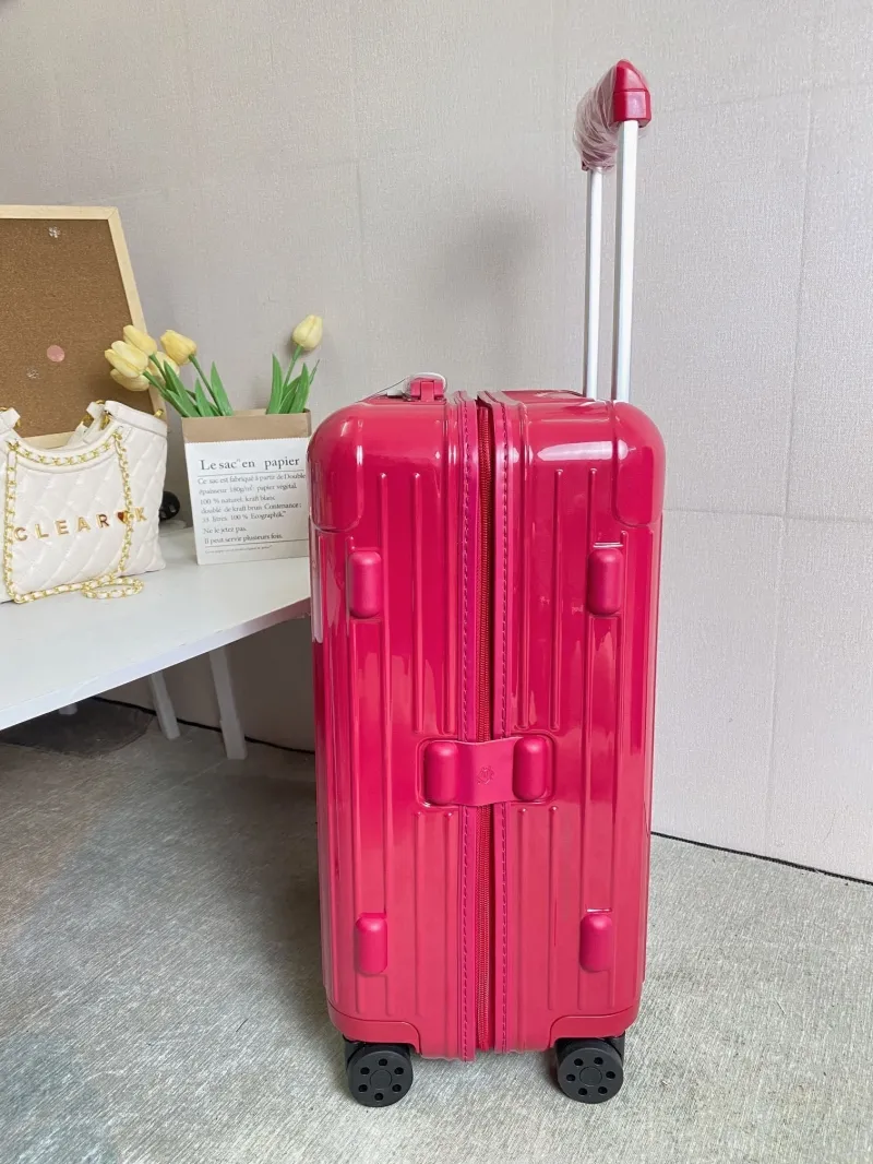Rimowa Suitcase-96 - Image 4