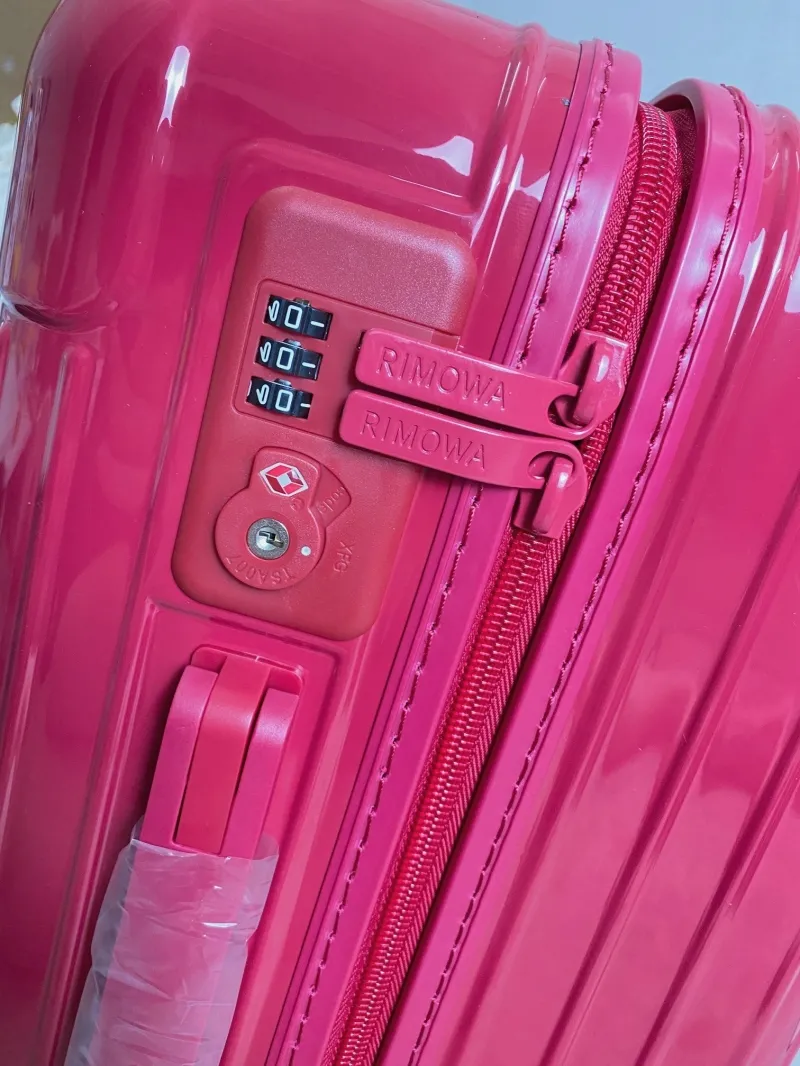 Rimowa Suitcase-96 - Image 6