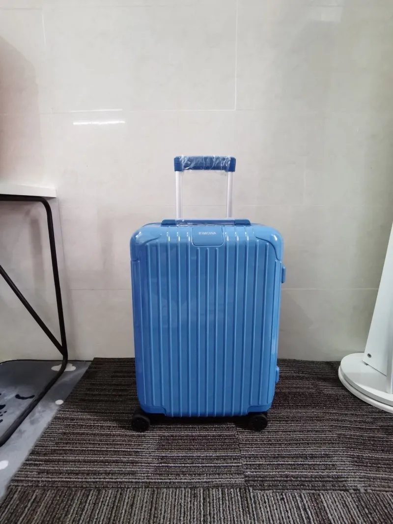 Rimowa Suitcase-100