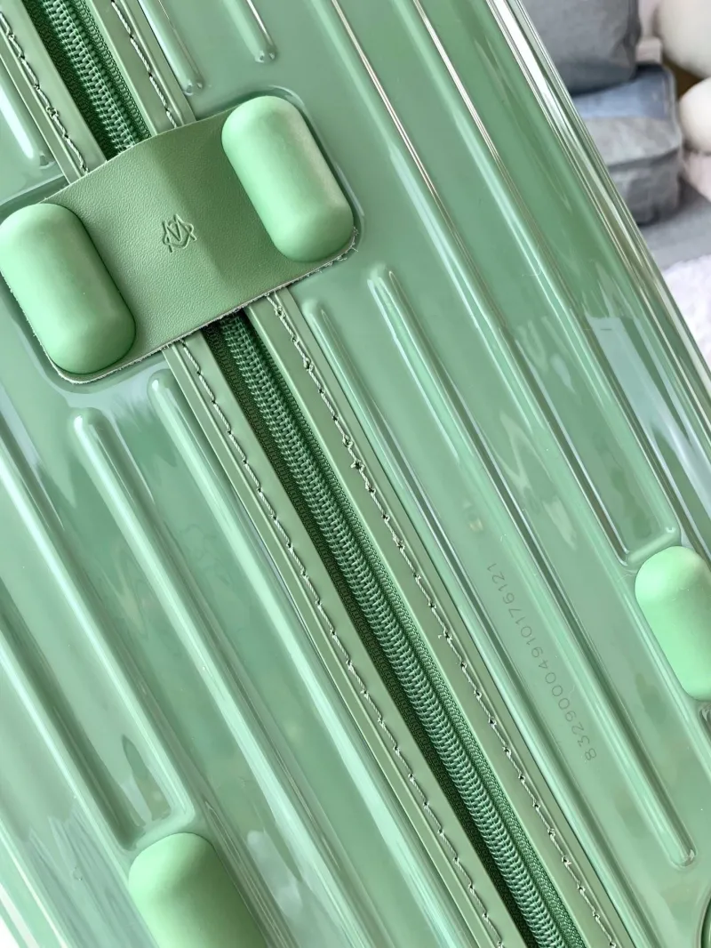 Rimowa Suitcase-107 - Image 4