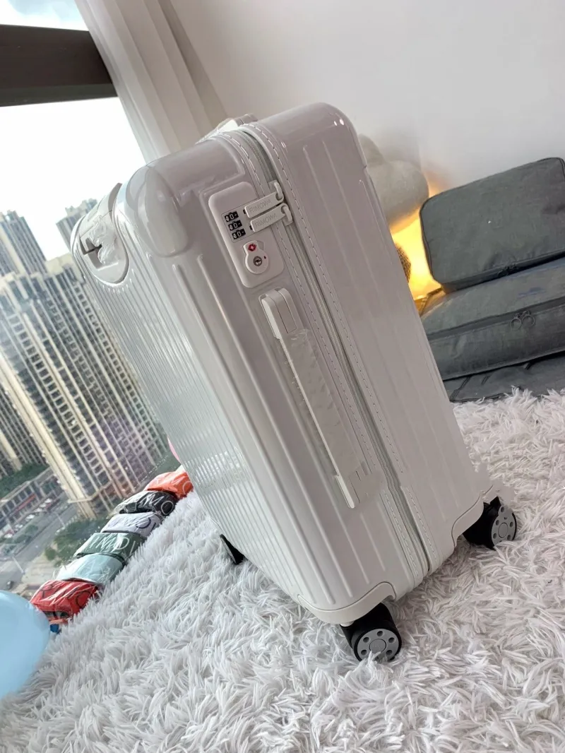 Rimowa Suitcase-110 - Image 4