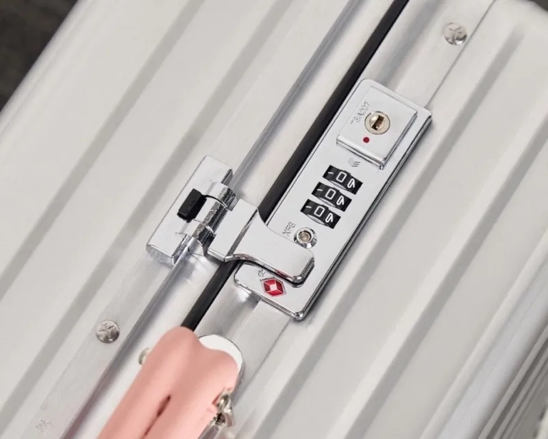 Alternative view of Rimowa Suitcase-114
