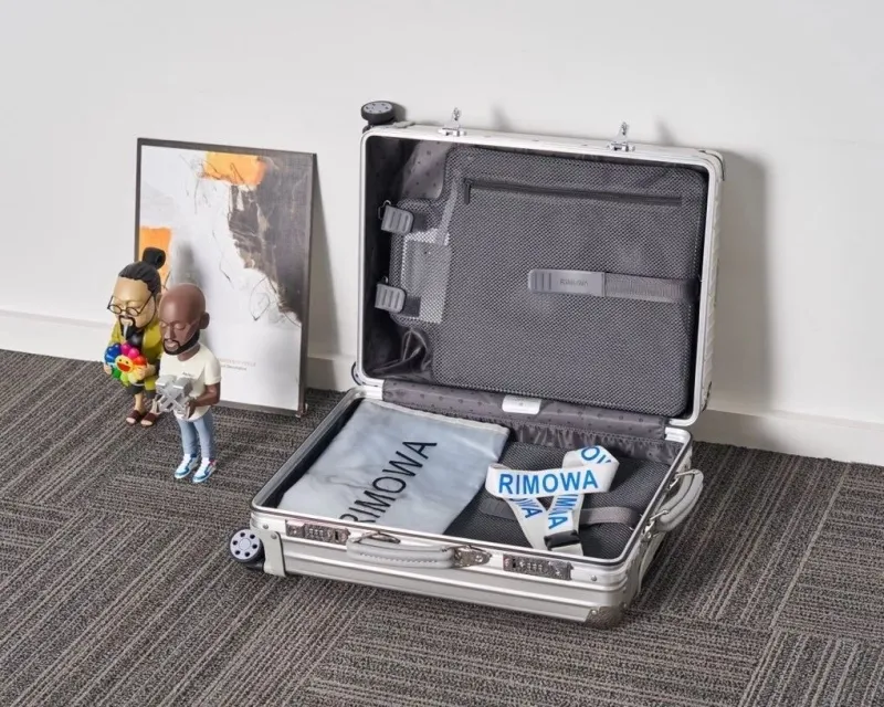 Rimowa Suitcase-116 - Image 6