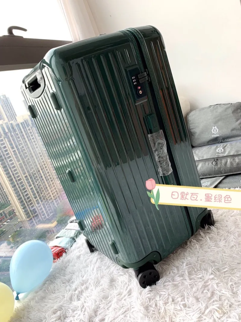 Rimowa Suitcase-129 - Image 7