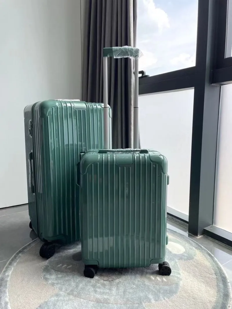 Rimowa Suitcase-134 - Image 4